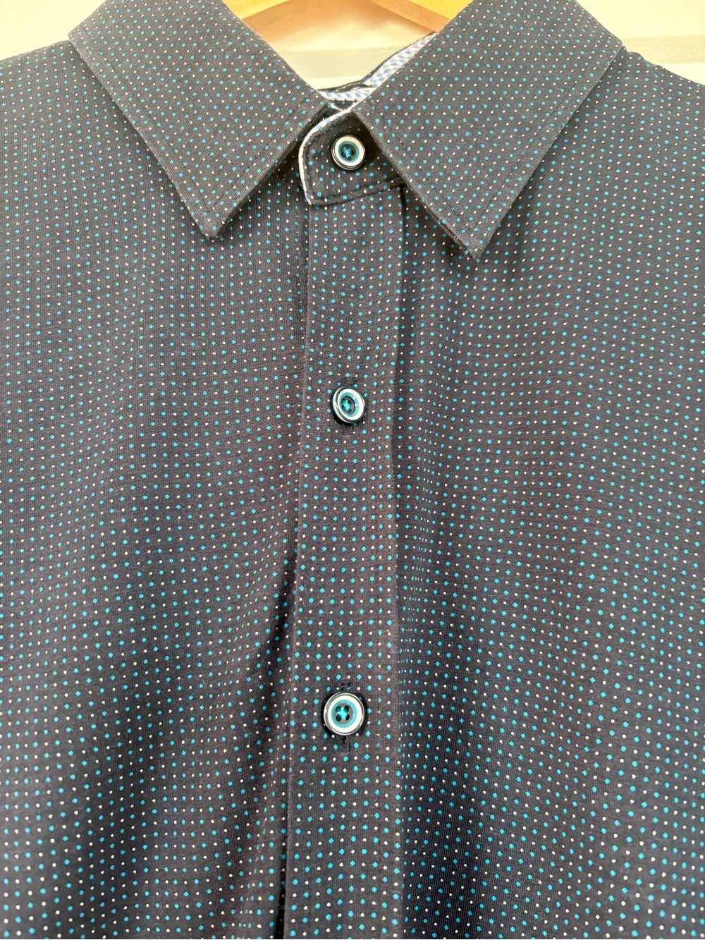 Buttercloth Men’s Icy Cotton Blue Short sleeve Button Down Shirt Size Large - Picture 8 of 14